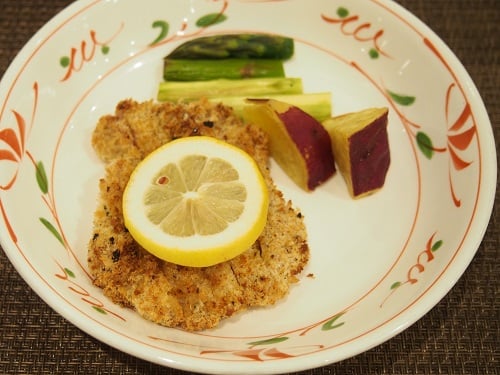 B食：健味鶏の香草焼き
