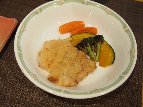 B：鶏肉のチーズ焼き