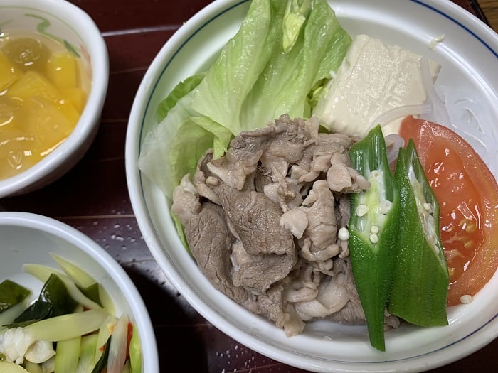 【昼食】牛肉と豆腐の冷しゃぶ