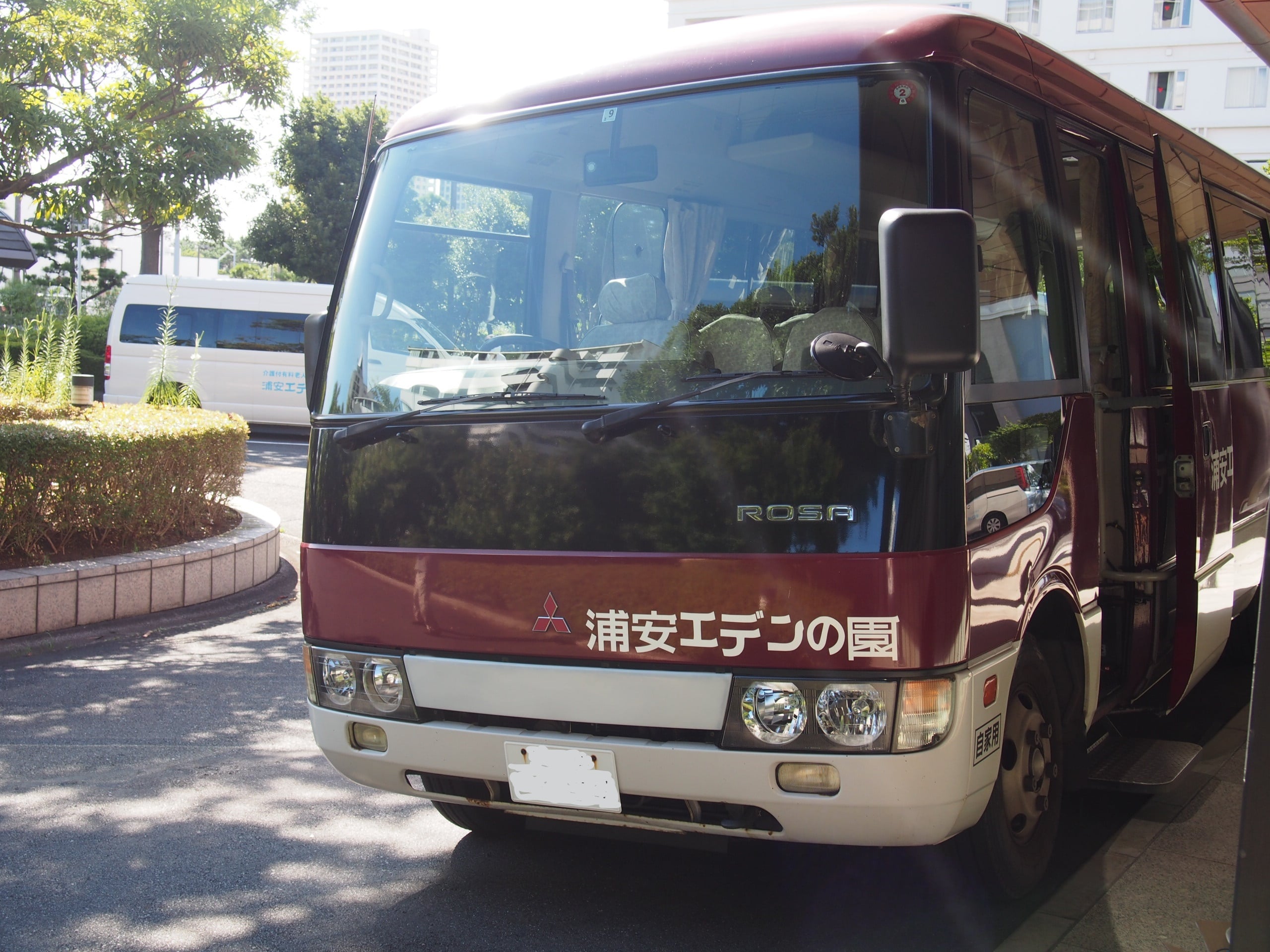 赤バス