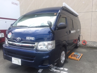 骨密度検診車