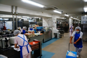 1度に約500食もの食事を調理している聖隷浜松病院の巨大厨房。
