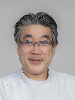 片桐 伯真副院長・部長